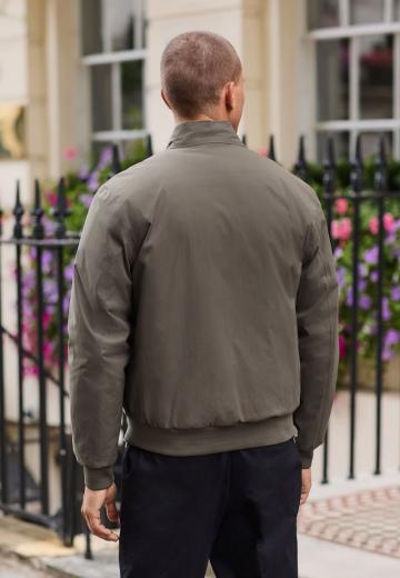 Куртка бомбер