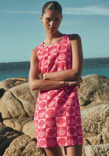 Короткое платье