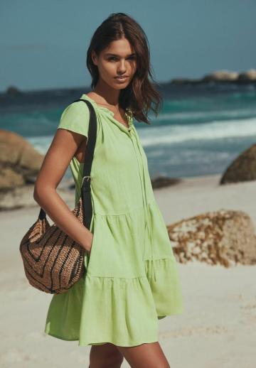 Короткое платье