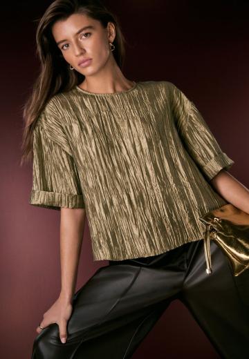 Атласная блузка