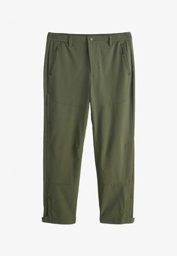 Брюки с накладными карманами