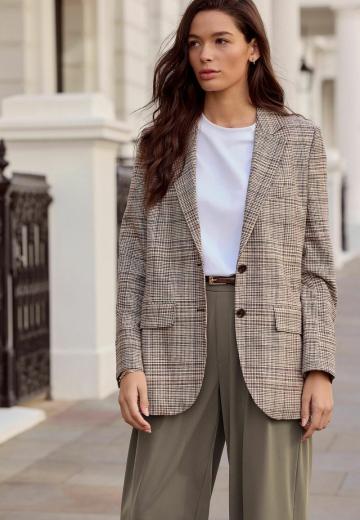 Длинный блейзер