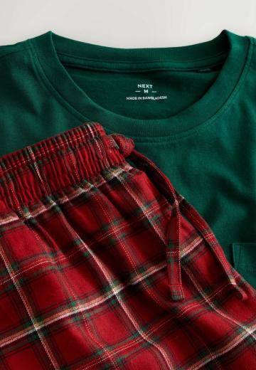 Пижама с шортами