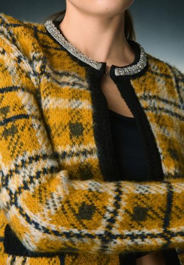 Жаккардовая вязаная кофта