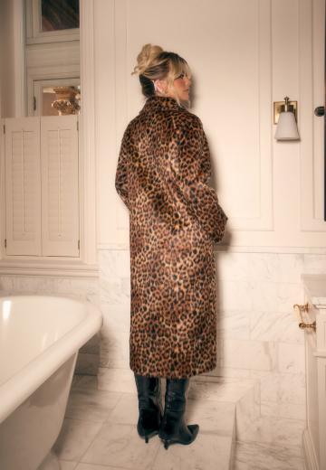 Шерстяное пальто