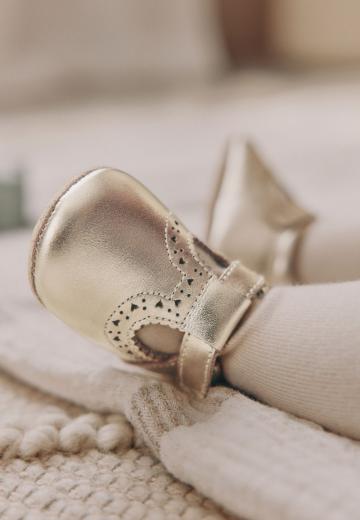 Детская обувь