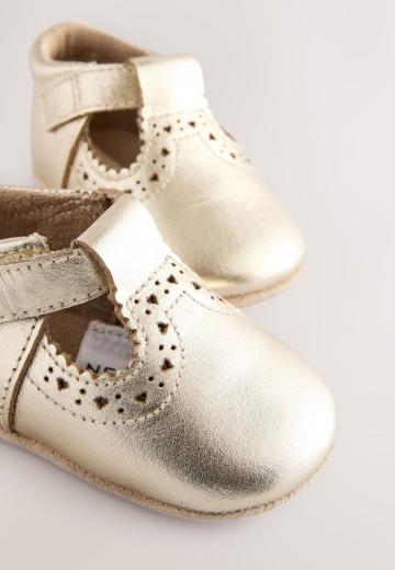 Детская обувь