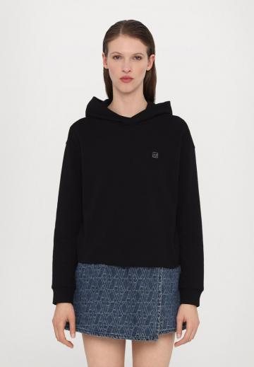 Пуловер с капюшоном