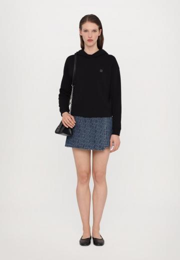 Пуловер с капюшоном