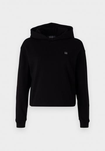 Пуловер с капюшоном