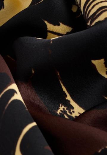 Атласная блузка