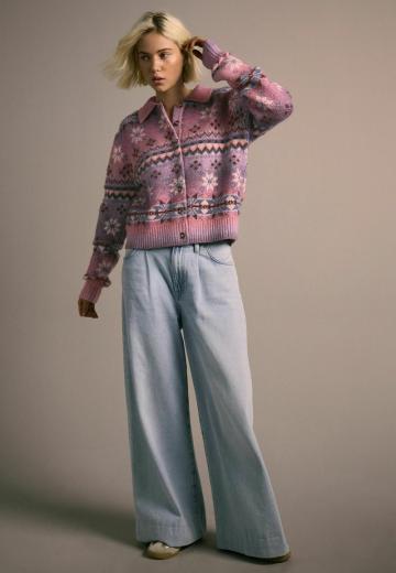 Жаккардовая вязаная кофта