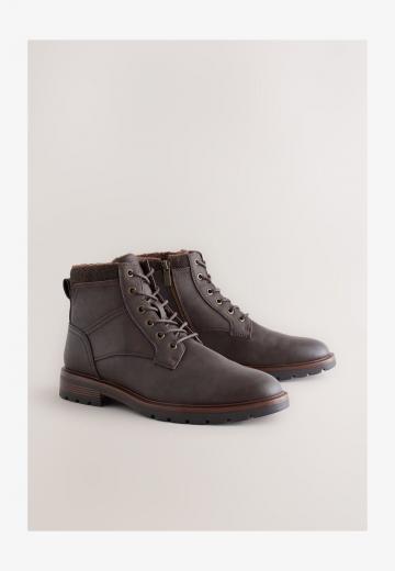 Зимние ботинки