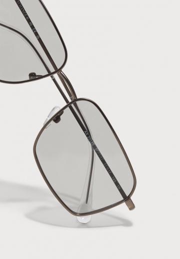 Солнечные очки