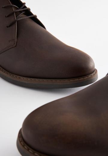 Ботинки на шнуровке