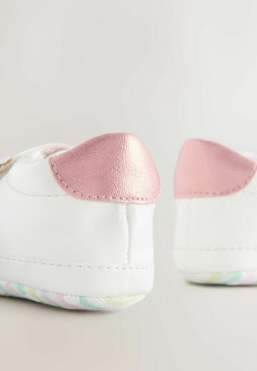 Детская обувь