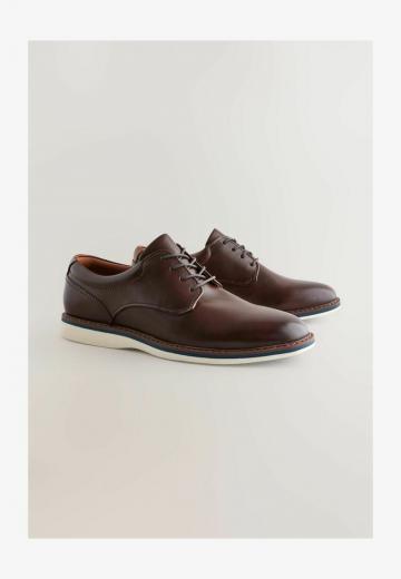 Ботинки на шнуровке