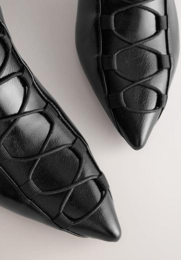 Сапоги на шнуровке