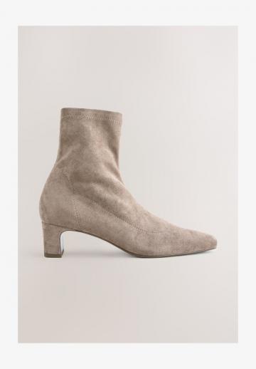 Широкие сапоги