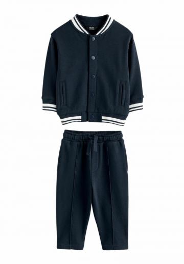 Набор одежды