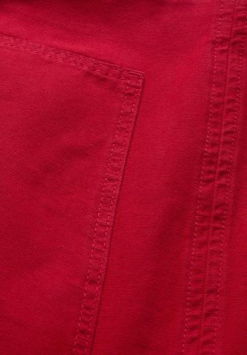 Юбка с накладными карманами