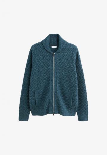 Вязаная кофта