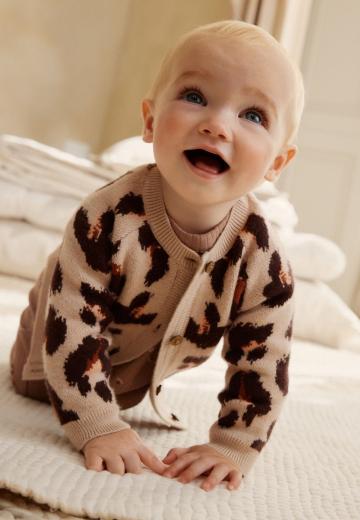 Вязаная кофта