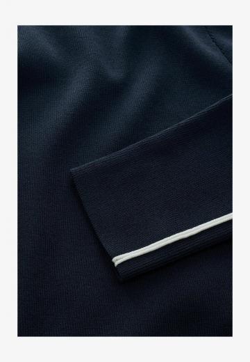 Вязаное платье