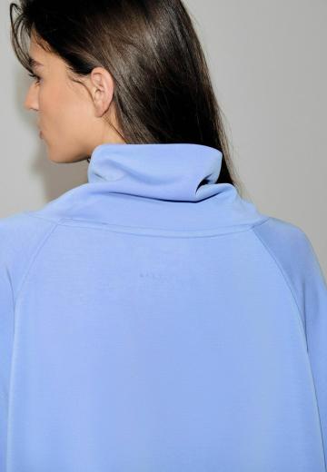 Длинный пуловер