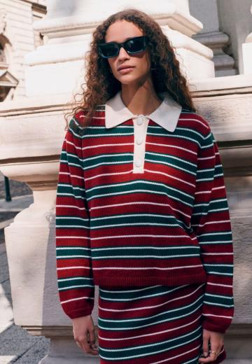 Пуловер с воротником поло