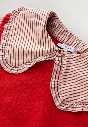 Пуловер в полоску