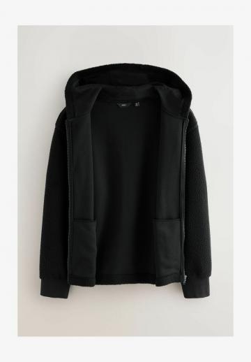 Флисовая куртка