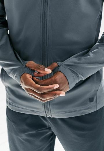 Спортивная кофта