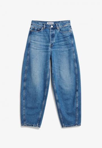 Свободные джинсы