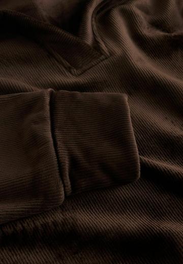 Пуловер с капюшоном