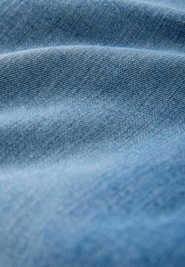 Клешеные джинсы