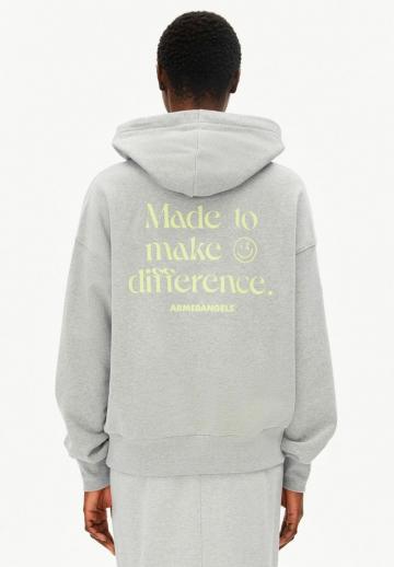 Пуловер с капюшоном