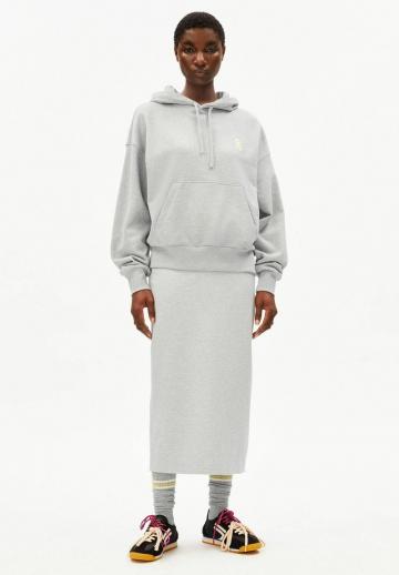 Пуловер с капюшоном