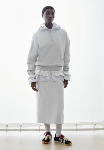 Пуловер с капюшоном