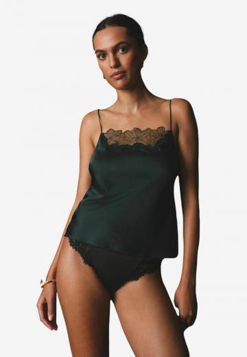 Атласная блузка