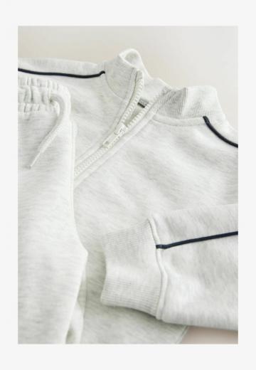 Набор одежды