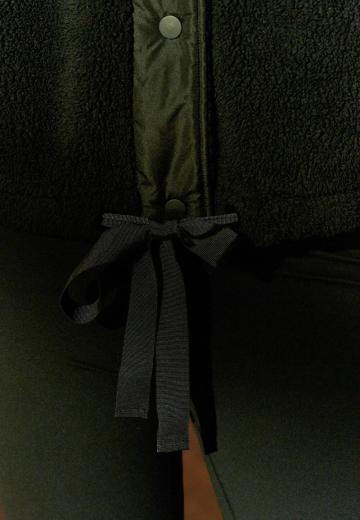 Пуховой жилет