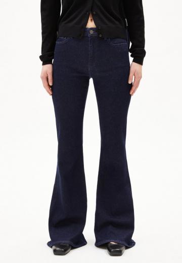 Клешеные брюки