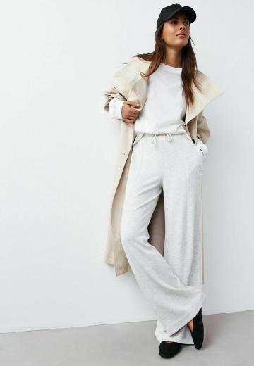 Спортивные штаны