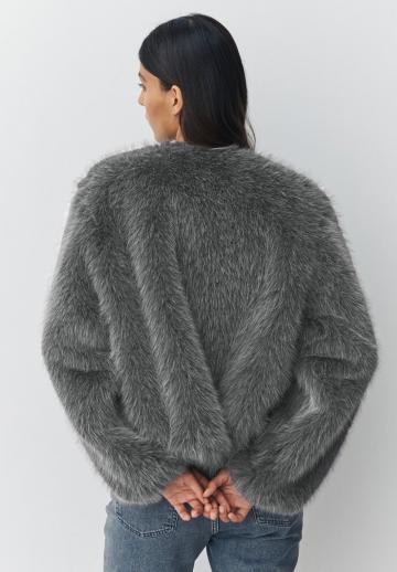 Пуховой жилет