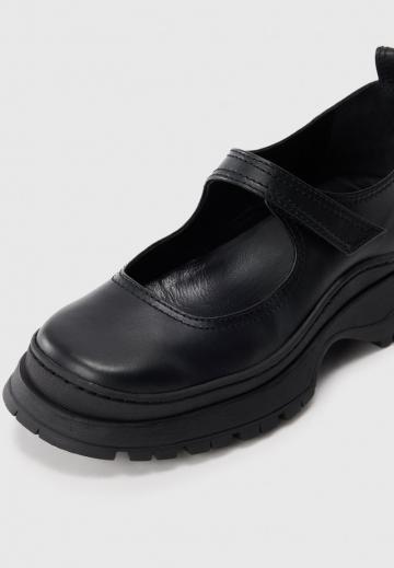 Полуботинки