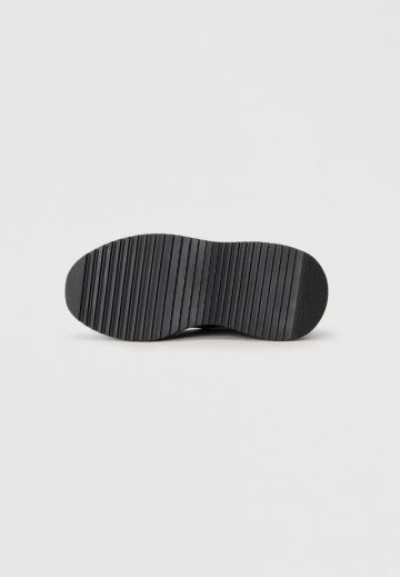 Туфли на высоком каблуке