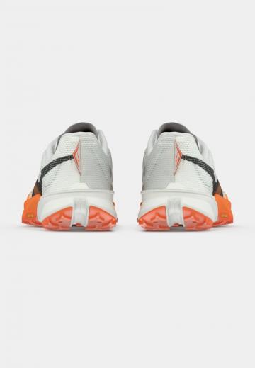 Беговые кроссовки