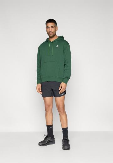 Спортивная кофта