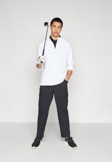 Спортивная кофта